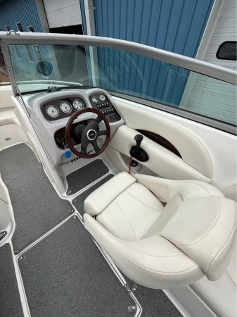 Used 2005  powered Power Boat for sale